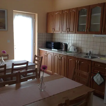 Magnolia Apartmanhaz Апартаменты Балатонфюред