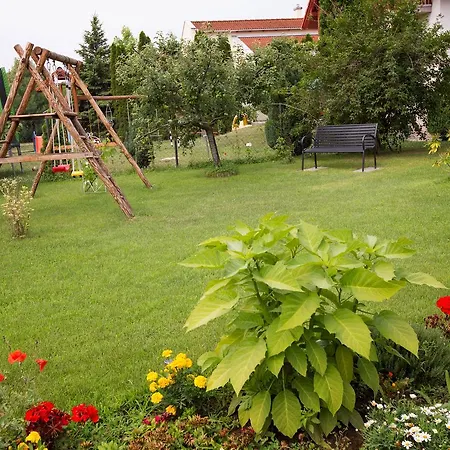 Apartment Magnolia Apartmanhaz Balatonfured