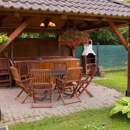 Magnolia Apartmanhaz Balatonfured