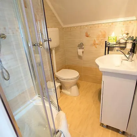 Magnolia Apartmanhaz *